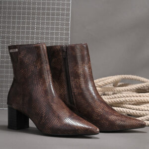 Buy El Paso Women Textured Block Heeded Chelsea Boots - - Footwear for Women