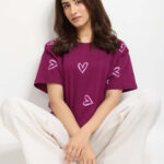 DKY Graphic Printed Drop-Shoulder Sleeves Oversized Pure Cotton T-shirt