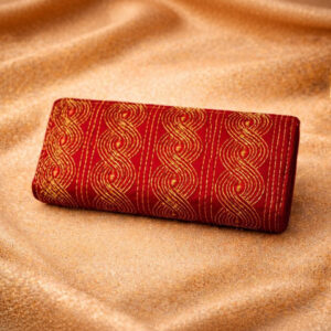 KANTHALOOM Women Hand Embroidered Wallet