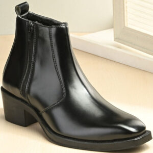 Roadster Men Black Chelsea Boots