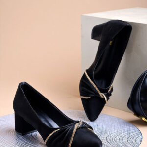 Shoetopia Girls Embellished Block Heel Pumps