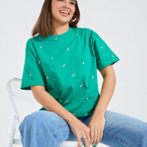 Styli Oversized Floral Embroidery Detail T-shirt